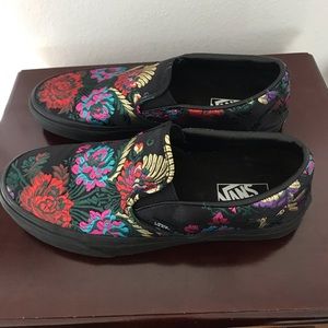 Vans: Festival Satin slip-ons